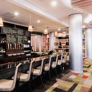 Fairfield & By Marriott Uptown Charlotte